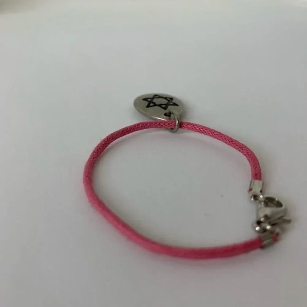 H.Stern Star of David red pink string baby toddler size bracelet NWT